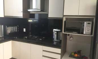 Imagem 3: OPORTUNIDADE casa com Planejados, persianas automáticas - Pronta