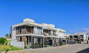 Imagem 2: Casa para venda possui 122 metros quadrados com 3 quartos em Campeche - Florianópolis - SC