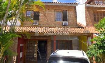 Imagem 2: PORTO ALEGRE - Casa de Condomínio - Cavalhada