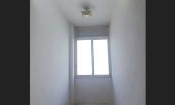 Imagem 4: Apartamento para venda possui 75 metros quadrados com 2 quartos em Copacabana - Rio de Jan