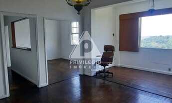 Imagem 3: Santa Teresa - Salão, 3 quartos, dependências coimpletas, com play, salão de festas e chur