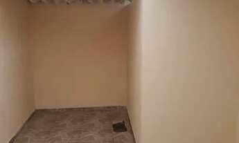 Imagem 5: Casa terra com entrada compartilhada