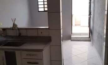 Imagem 3: Casa terra com entrada compartilhada