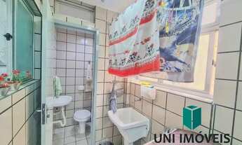 Imagem 3: Excelente apto à venda 2 quartos/1suíte DCE varanda tendo vista lateral para o mar, Praia