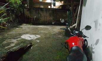 Imagem 2: Alugo casa incluso água e luz