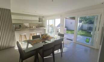 Imagem 6: Casa para aluguel anual com 4 dormitórios sendo 2 suítes