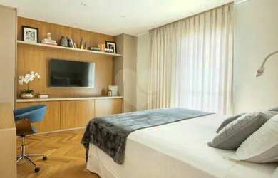 Imagem 6: Excelente apartamento, todo reformado, com 227 m2, 4 quartos (3 suítes) e 3 vagas, na Vila