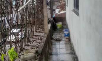 Imagem 2: Aluga-se casa Quarto com aluguel por R$700 /mês