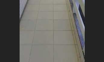 Imagem: Linda Casa em Rua Pública de 4 Quartos