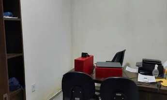 Imagem 5: Prédio comercial e ou residencial próximo a Av. Juca Sampaio