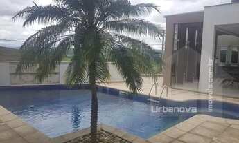 Imagem 1: Casa de alto padrão para venda ou locação em condomínio fechado com quatro suítes no bairr