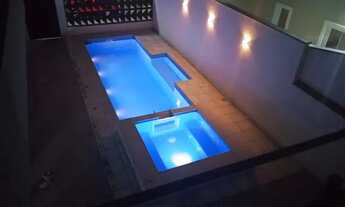 Imagem 3: Casa de condomínio sobrado para venda possui 450 metros quadrados com 3 quartos