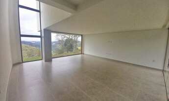 Imagem 4: Casa para venda possui 350 metros quadrados com 3 quartos em Novo Horizonte - Juiz de Fora