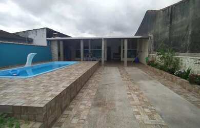 Imagem: CASA COM PISCINA E CHURRASQUEIRA NO LITORAL