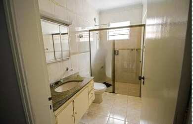 Imagem 4: Sobrado com 4 dormitórios para alugar, 391 m² por R$ 3.986,00/mês - Vila Palmares - Santo