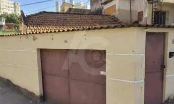 Imagem: Casa linear um quarto próximo ao metrô