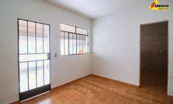 Imagem 3: Barracão para aluguel, 2 quartos, 1 suíte, 1 vaga, Catalão - Divinópolis/MG