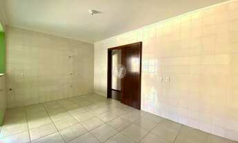 Imagem 7: Apartamento de três dormitórios sendo uma suíte e vaga de garagem