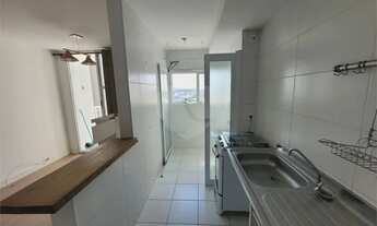 Imagem 6: Apartamento para aluguel possui 47m² com 2 quartos na Vila dos Remédios, São Paulo - SP