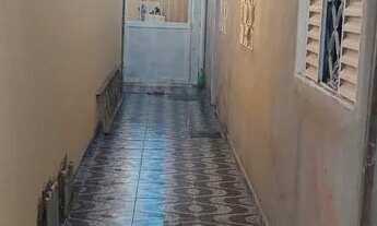 Imagem 2: Vendo/troco lote com kitinetes R$200mil !!!