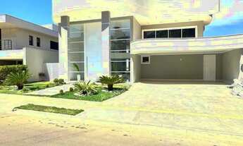 Imagem: Excelente sobrado com acabamento diferenciado