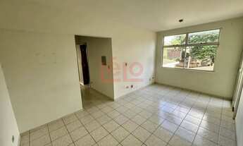 Imagem 2: Apartamento para locação no Edifício Rio Madeira, Zona 07 em Maringá, com excelente espaço