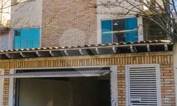 Imagem 2: Sobrado à venda com 3 quartos, sendo 2 suítes, em Butantã, São Paulo - SP