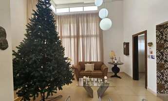 Imagem: Casa para venda tem 385 metros quadrados