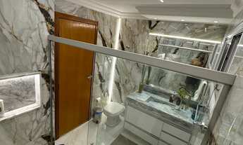 Imagem 5: LINDO SOBRADO, LOTE INTEIRO COM ENERGIA SOLAR