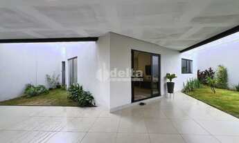 Imagem 2: Casa disponível para locação e venda no bairro Morada da Colina em Uberlândia MG