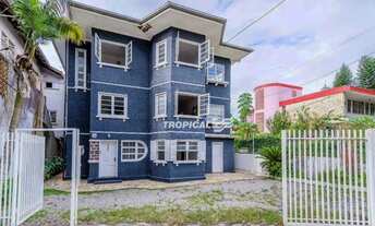 Imagem 2: Casa com 6 dormitórios para alugar, 335 m² por R$ 5.500,00/mês - Centro - Blumenau/SC