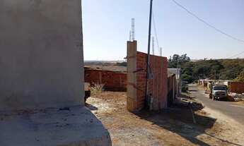 Imagem 6: Esquina comercial mais galpão e lote no meio