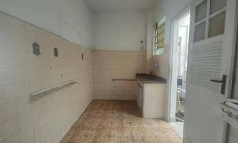 Imagem 5: Ótimo apartamento vazio com vista parcial para a Baía de Guanabara!