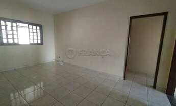 Imagem 5: CASA 2 DORMITÓRIOS COM EDÍCULA - JARDIM DAS INDÚSTRIAS