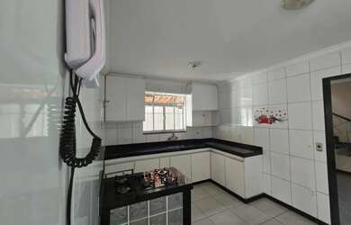 Imagem 5: Casa com 4 quartos para alugar em Belo Horizonte