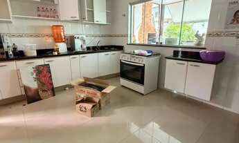 Imagem 2: Sobrado para aluguel com 250 metros quadrados com 4 quartos