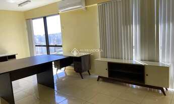 Imagem 7: Comercial no bairro Praia de Belas