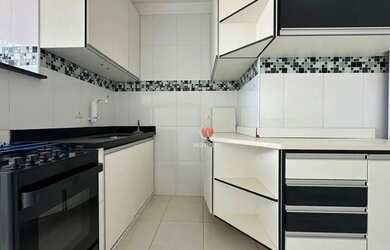 Imagem 7: Apartamento com 2 dormitórios para alugar, 70 m² por R$ 2.800,00/mês - Praia da Enseada