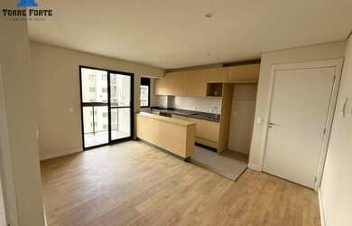 Imagem 6: Apartamento para Venda em Curitiba, Hauer, 2 dormitórios, 1 suíte, 2 banheiros, 1 vaga