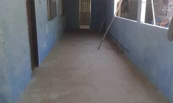 Imagem: Casa grande com quintal em Magé