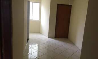 Imagem: Kitnete (atrás do Forum) com garagem