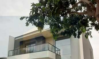 Imagem 2: Condomínio Alphaville 3 - Sobrado com 4 suítes