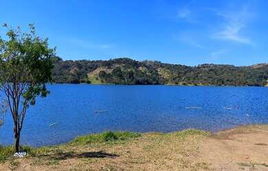 Imagem 4: /Corumbá 04/), Lote na beira do Lago ( Quitado) Direto com o