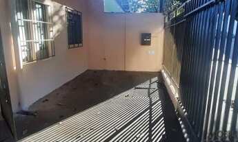 Imagem 4: Casa Residencial com 3 quartos para alugar por R$ 1100.00, 70.00 m2 - JARDIM ACLIMACAO - M