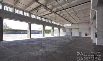 Imagem 4: Galpão com escritórios e grande pátio - 4.073 terreno - 1.361 a. construída