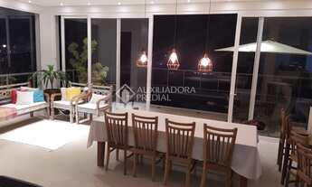 Imagem: Casa de condomínio para venda tem 530 metros