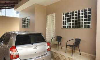 Imagem 2: Linda Casa de 03 Qts, S/01 Sts, Excelente Ponto Comercial, há 20 metros da Djalma Batista