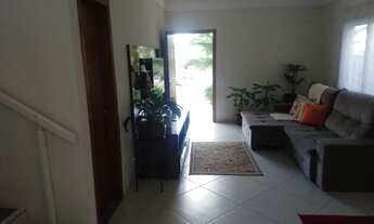 Imagem 4: Casa de condomínio sobrado para venda possui 212 metros quadrados com 4 quartos