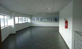 Imagem 2: Galpão/Depósito/Armazém para aluguel tem 5656 metros quadrados com 2 quartos