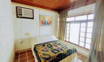 Imagem 7: Localizada num verdadeiro refúgio onde o barulho que predomina é o agradável som do mar!